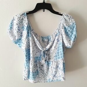 Hollister Rayon Crop Blouse
